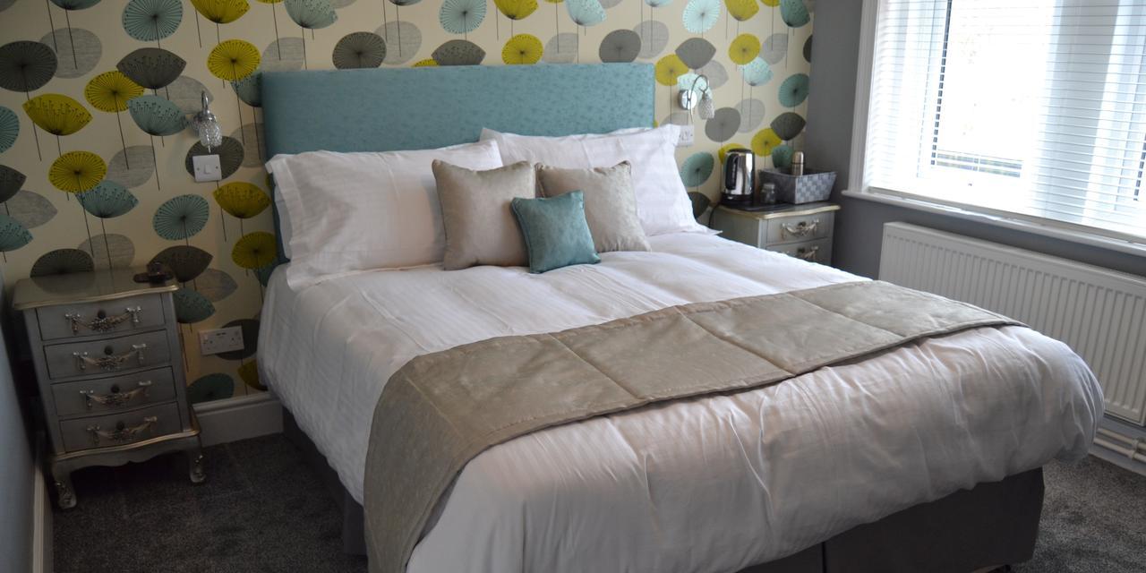 The Snooty Fox Warminster Hotel Esterno foto